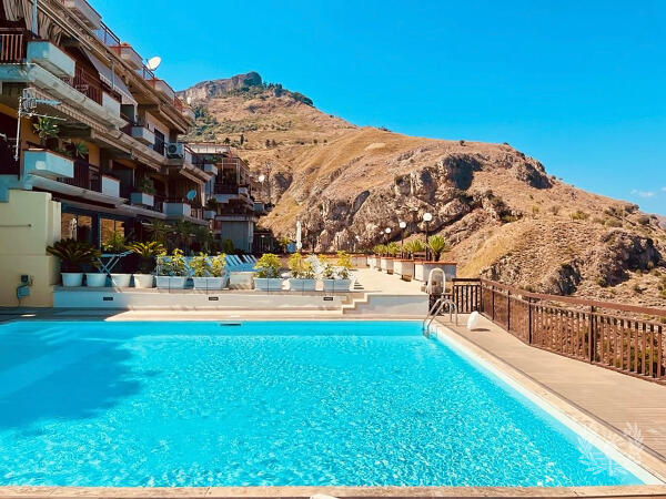 Little Paradise Taormina — Messina